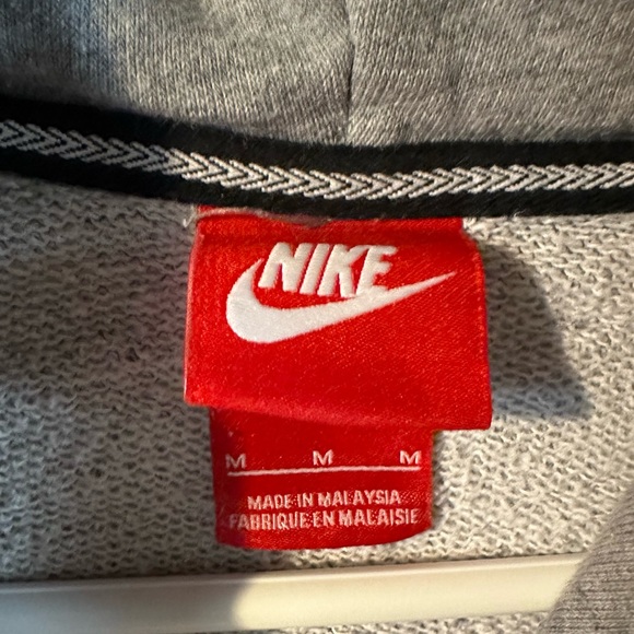 HOODIE - Picture 3 of 3